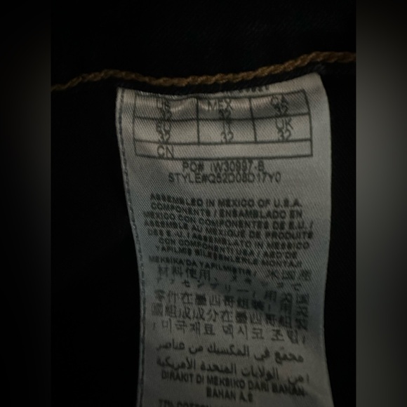 Guess Denim Shorts size 32 - Picture 11 of 13